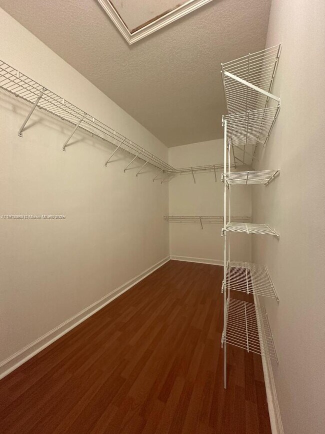 Building Photo - 4444 NW 109th Psge