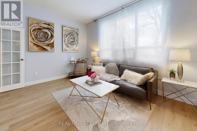 Building Photo - 62 Courville Coachway