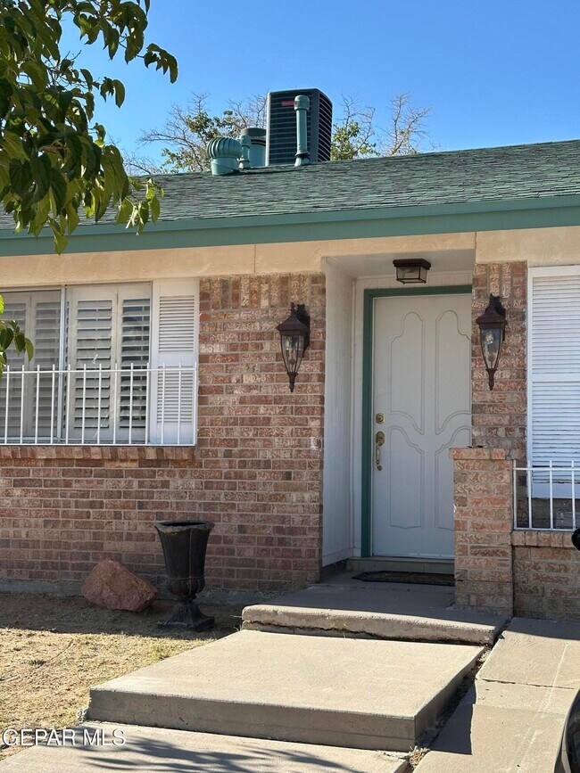 Foto del edificio - 3518 Breckenridge Dr