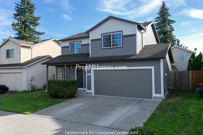 Foto del edificio - Lovely Four Bedroom Home On A Quiet Street In SE Portland!