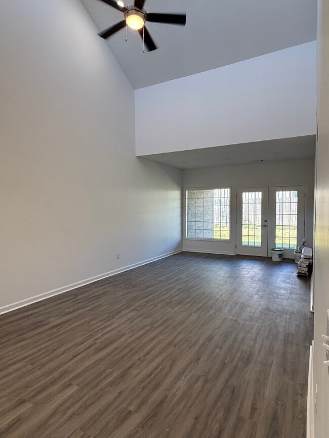 Foto del edificio - Brand New Luxury Condo - 2 Bedroom 2 Bathroom