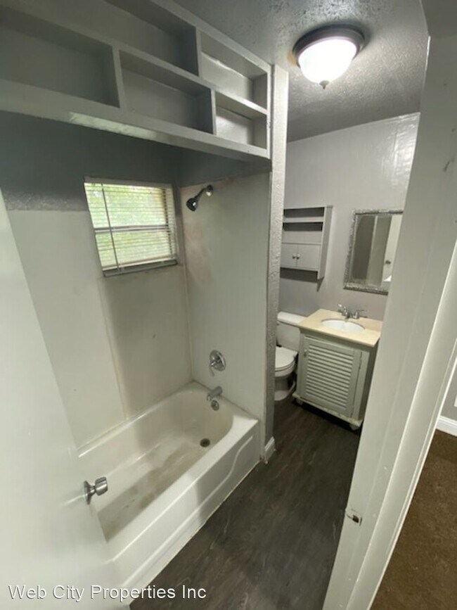 Building Photo - 3 br, 2 bath House - 15417 Flud Rd