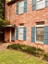 Building Photo - 949 Bayou Trace Dr