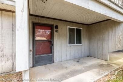 Foto del edificio - 136 Brentwood Dr