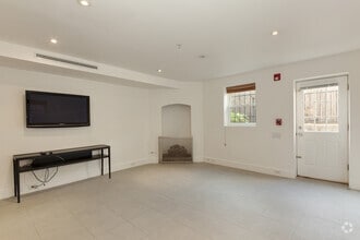 Building Photo - 1516 R St NW
