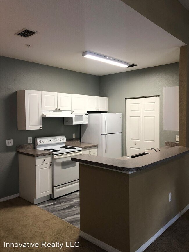 Building Photo - 844 Grand Regency Pointe