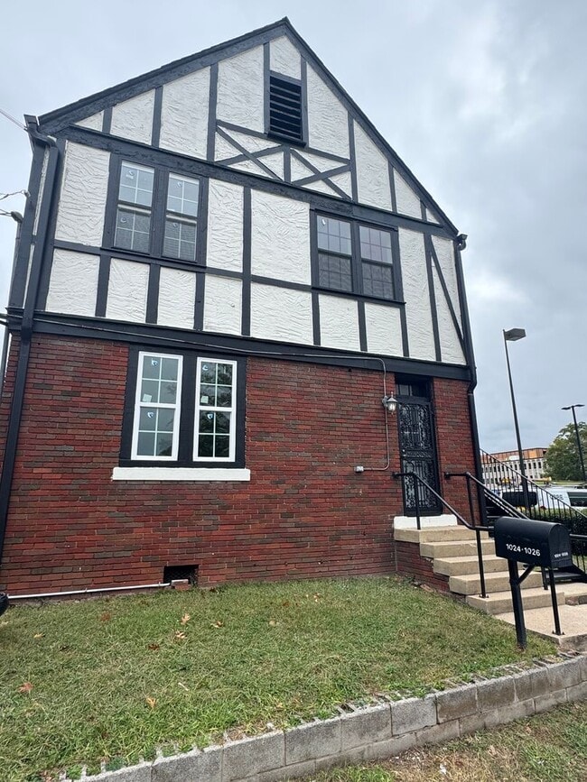 Building Photo - 1024 Quintard Ave