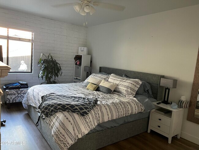 Foto del edificio - 3046 N 32nd St