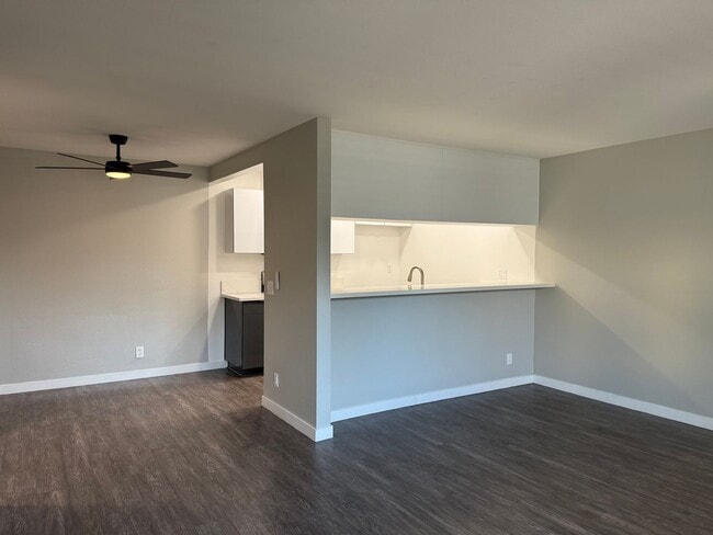 Interior Photo - Park Plaza Apartments