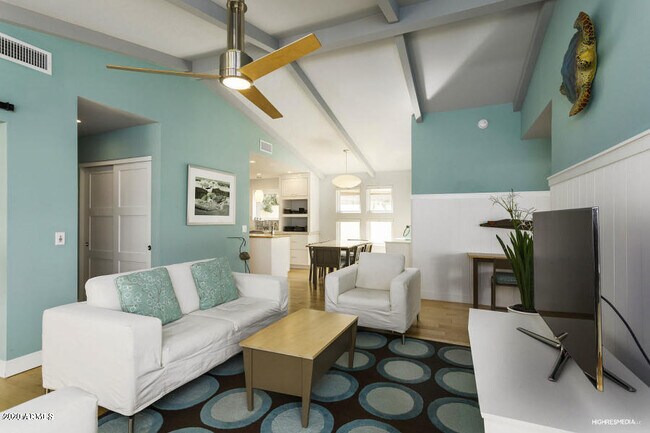 Foto del edificio - 1634 S Villas Ln