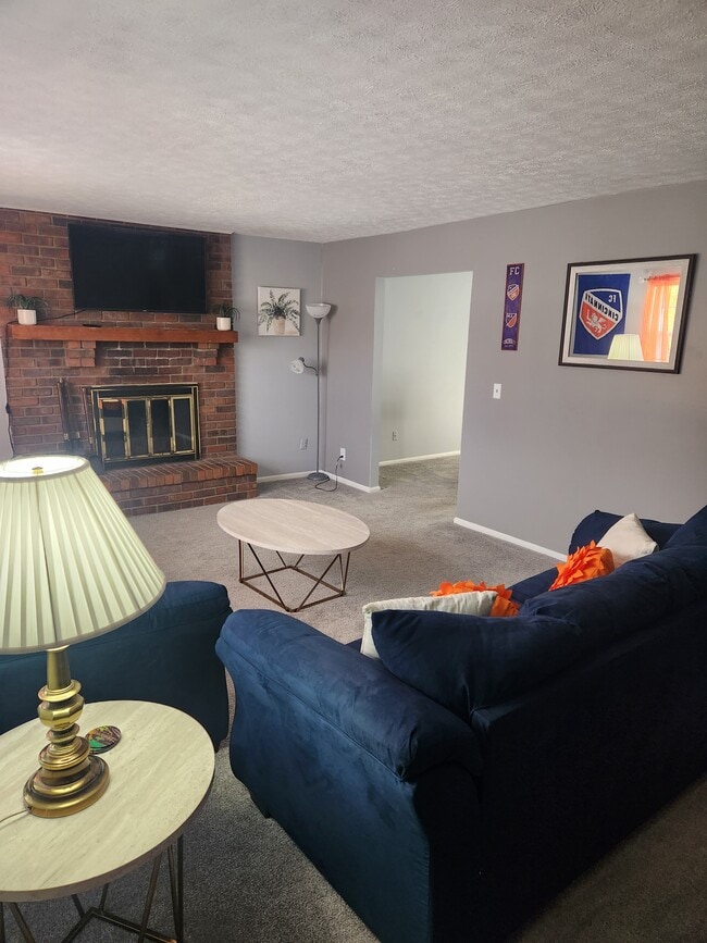 Living room - 3171 Westbrook Dr