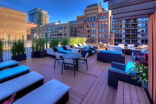 Building Photo - 200 E Chestnut St