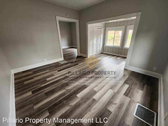 Foto del edificio - 2 br, 1 bath House - 503 Park Ave.