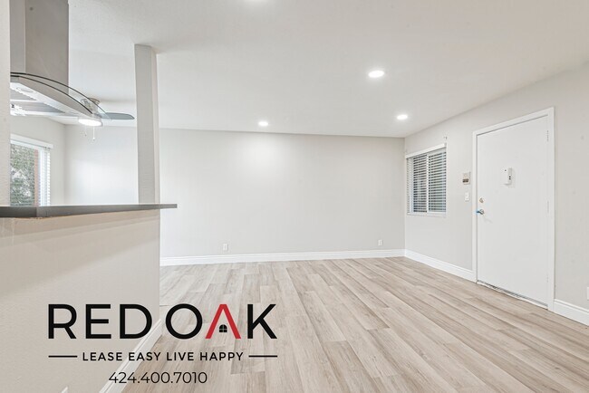 Foto del edificio - Fantastic Two Bedroom with Recessed Lighti...