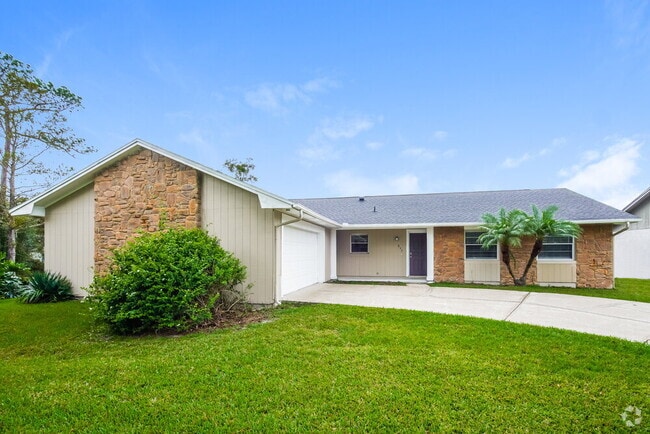 Building Photo - 893 Benchwood Dr