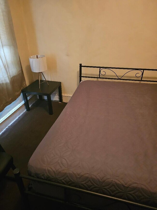 Photo - 4900 Aspen St (Philadelphia, PA) Apartment