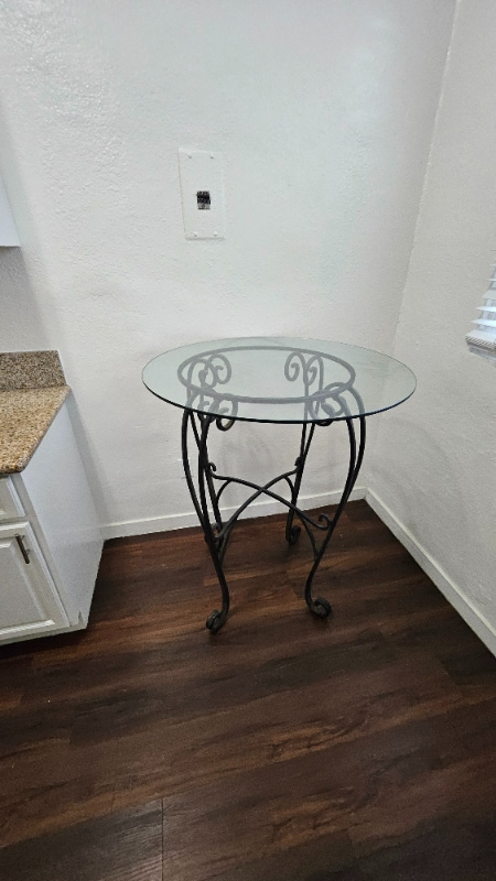 Foto del edificio - 1216 W Court St