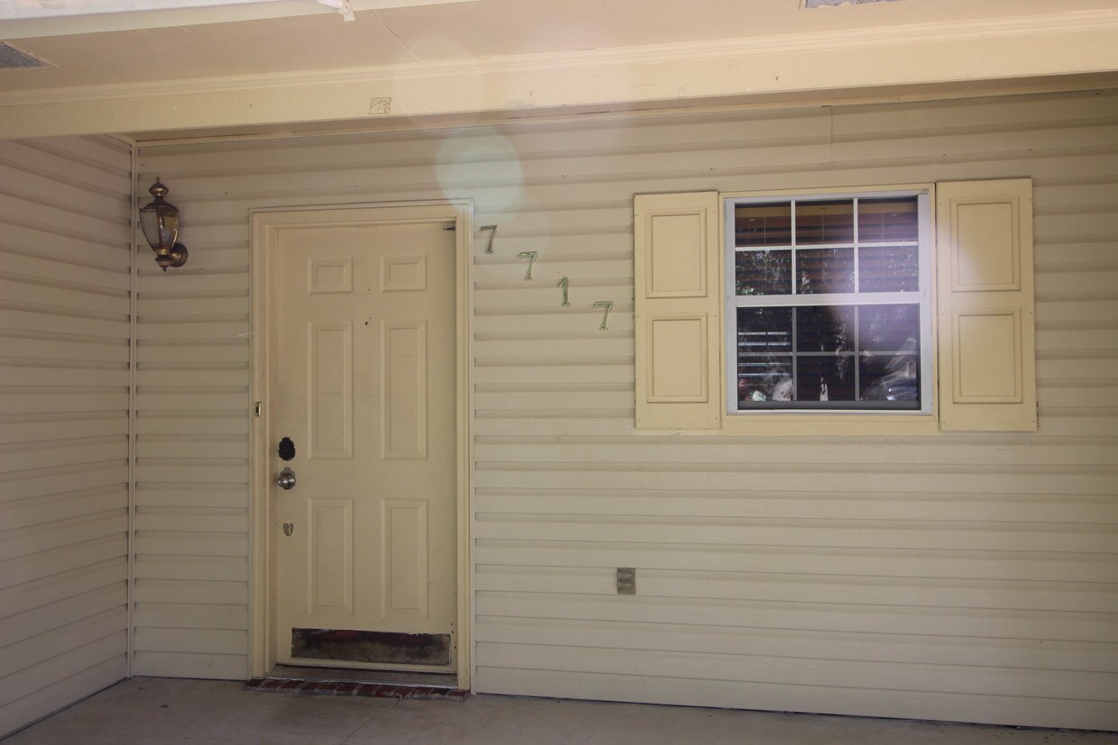 Foto principal - 7717 Buck Pond Rd