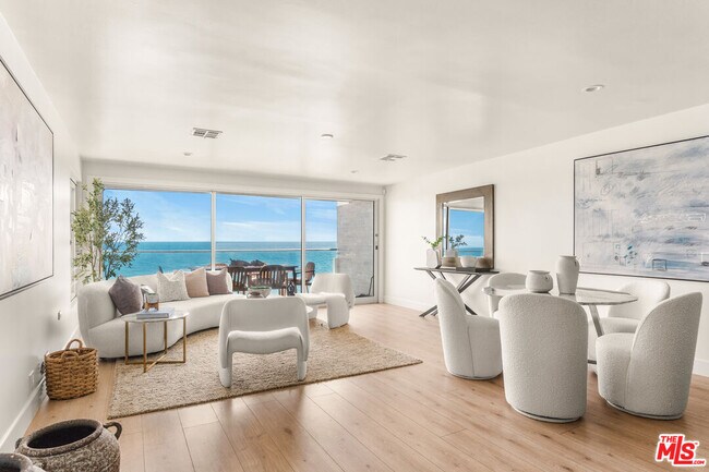 Foto del edificio - 20448 Pacific Coast Hwy