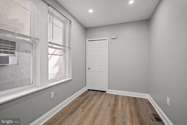 Foto del edificio - 5536 Market St