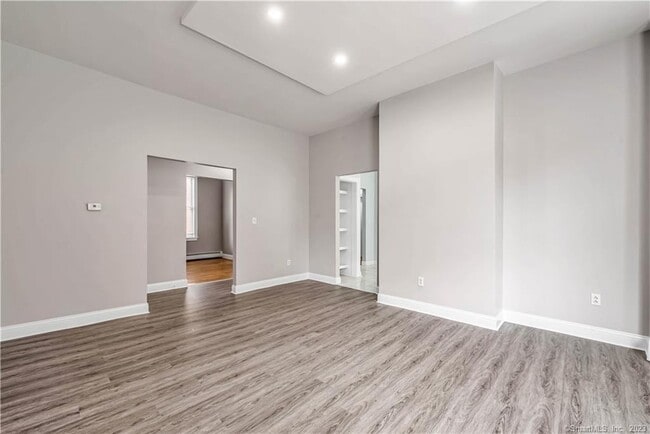 Building Photo - 38 Belden St