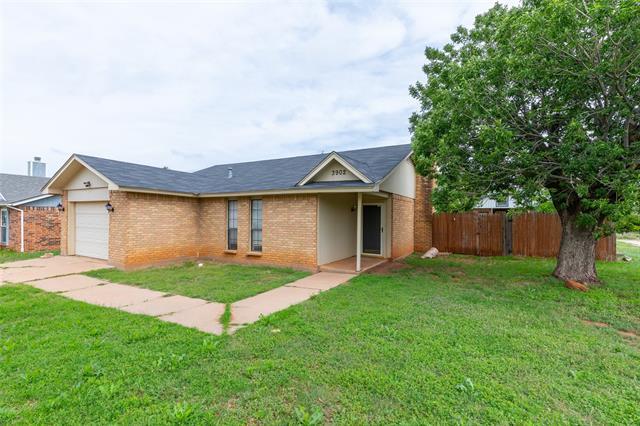 Building Photo - 3902 Karen Dr
