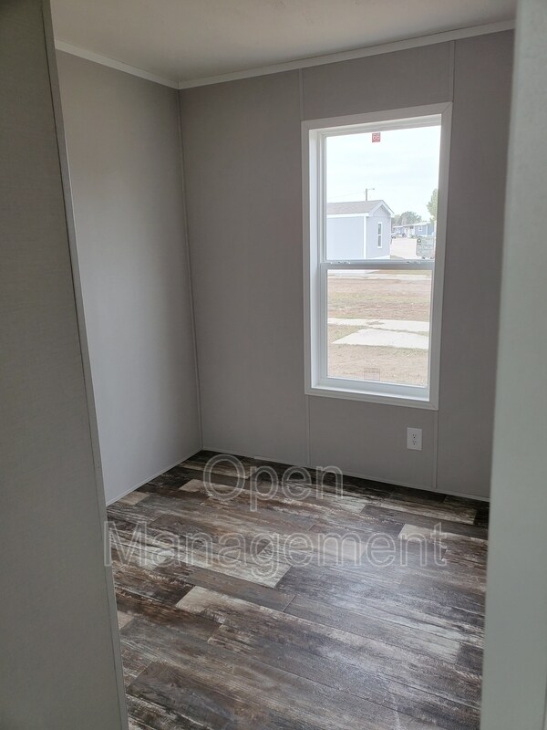 Foto del edificio - 87 Jerry Dr