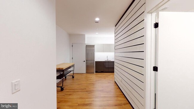 Foto del edificio - 57 N St NW