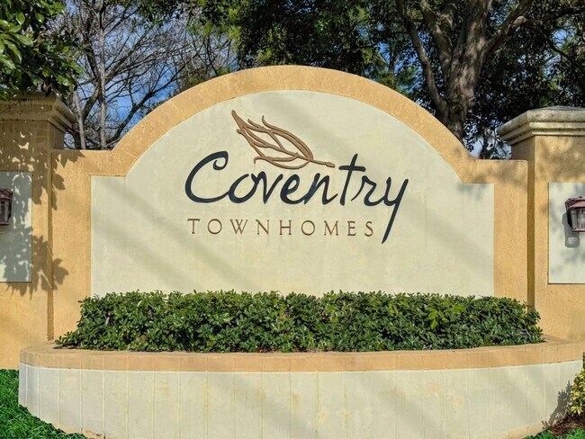 Foto del edificio - Coventry Townhomes