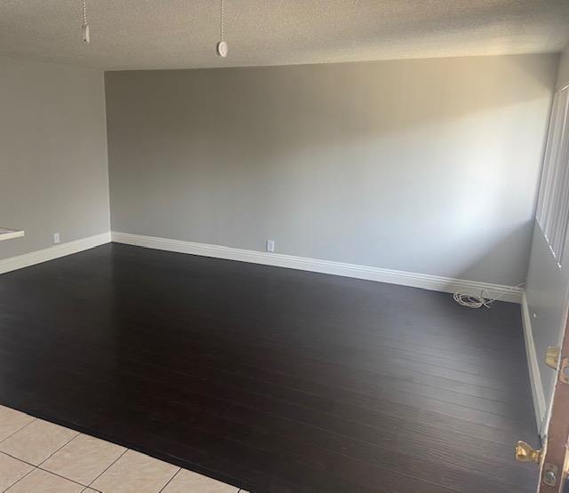 Foto del interior - 2275 PINE AVE, LLC