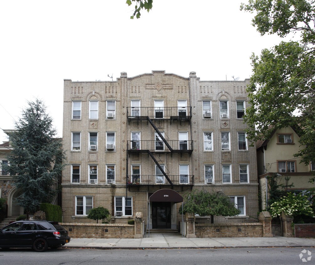 Building Photo - 8794 15th Ave