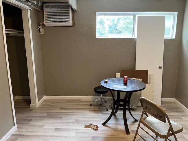 Foto del edificio - 2223 W 34th St