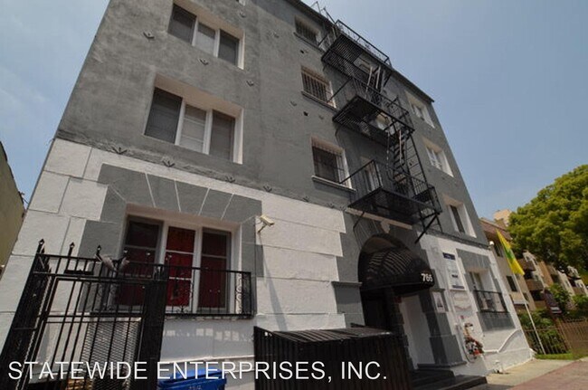 Building Photo - 765 Irolo St