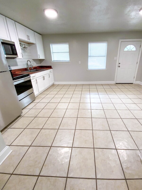 Foto del edificio - 411 Braxton Ave