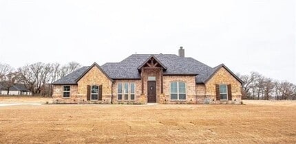 Building Photo - 109 Creek Forest Rd