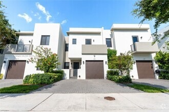 Building Photo - 481 SW 91st Ct