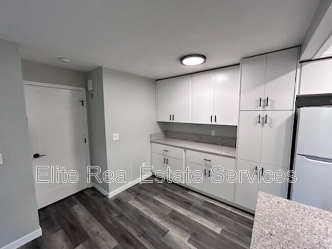 Foto del edificio - 5954 Rancho Mission Rd