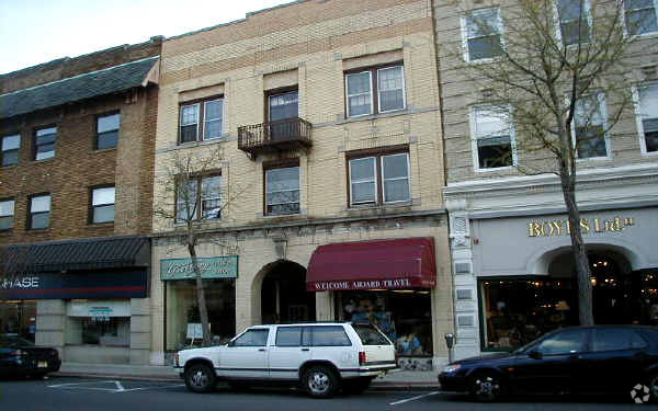 Building Photo - 80-82 E Ridgewood Ave