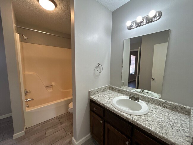 Foto del edificio - 30 Sta Les Cv