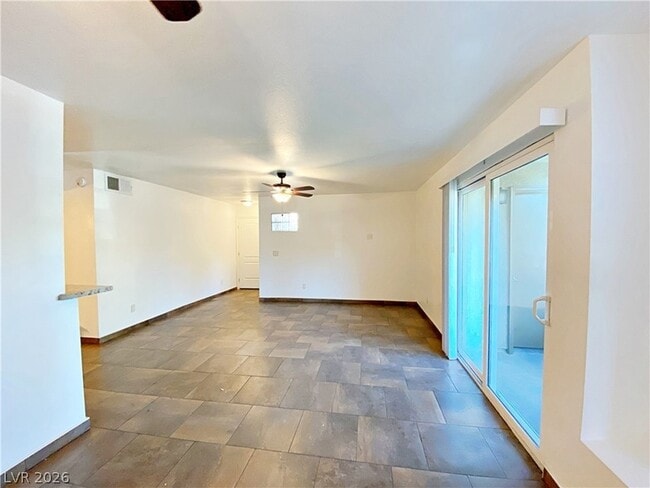 Foto del edificio - 3145 E Flamingo Rd