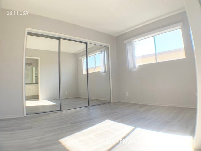 Building Photo - 3610 Midvale Ave