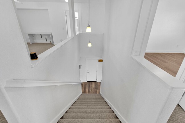 Building Photo - 13249 Sundance Cir
