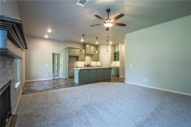 Building Photo - 2801 Cypress Springs Blvd