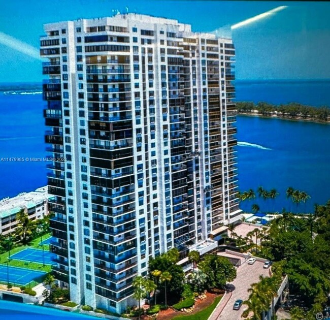 Foto del edificio - 2333 Brickell Ave