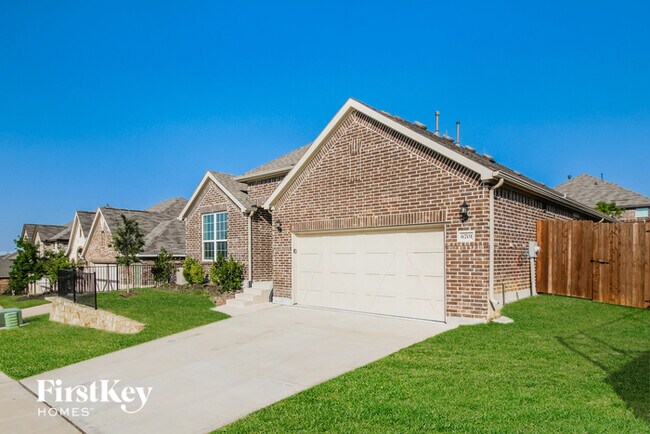 Foto del edificio - 6701 Cedarhurst Ct