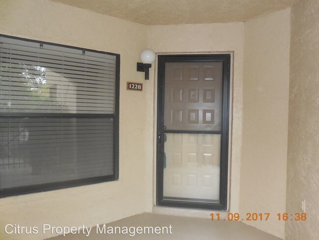 Building Photo - 1228 Saint Tropez Cir