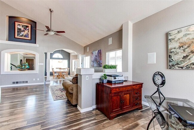 Building Photo - 3338 Oak Leaf Pl