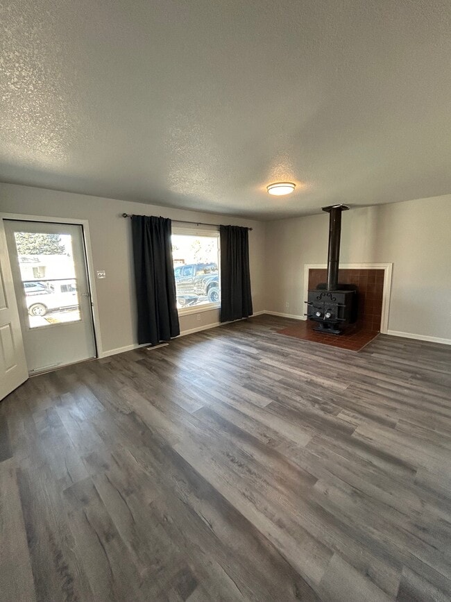 Photo - 313 Steven Dr House