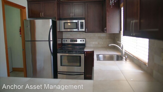 Foto del edificio - 4846 40th Ave SW
