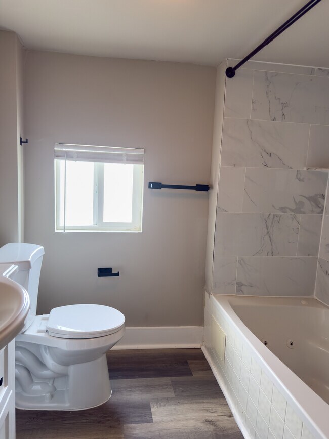 Foto del edificio - 123 Walnut Ave